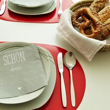 Apartment Kienreich - Moderne, Ruhige Altbauwohnung Im Herzen Der Altstadt Graz