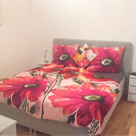 Kienreich - Moderne, Ruhige Altbauwohnung Im Herzen Der Altstadt *