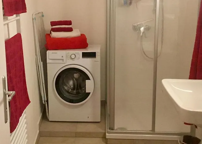 Kienreich - Moderne, Ruhige Altbauwohnung Im Herzen Der Altstadt アパート